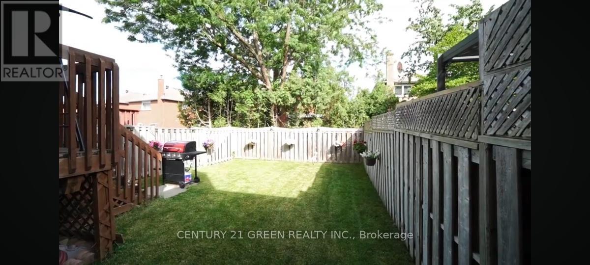 849 Millworks Crescent, Mississauga, Ontario  L5V 1C4 - Photo 25 - W13136990