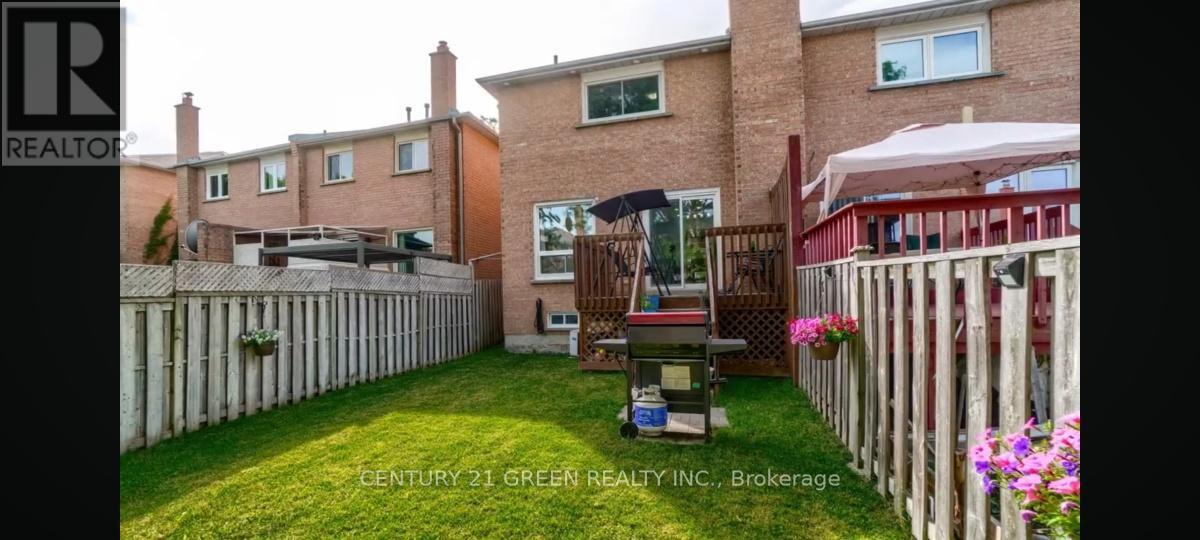 849 Millworks Crescent, Mississauga, Ontario  L5V 1C4 - Photo 26 - W13136990