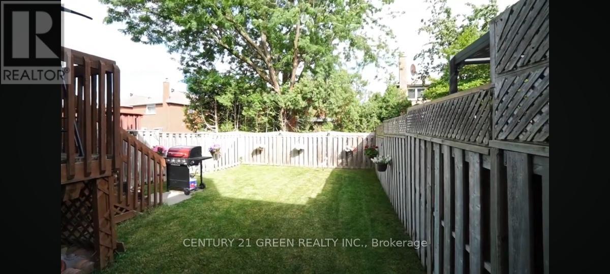 849 Millworks Crescent, Mississauga, Ontario  L5V 1C4 - Photo 24 - W13136990