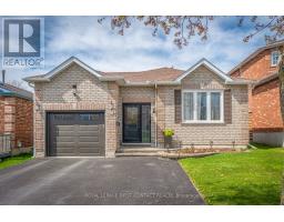 10 WISMER AVENUE, Barrie, Ontario