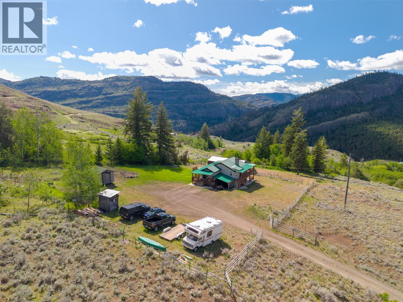 875 Sheep Creek Road, Kaleden, British Columbia  V0H 1K0 - Photo 2 - 10387707