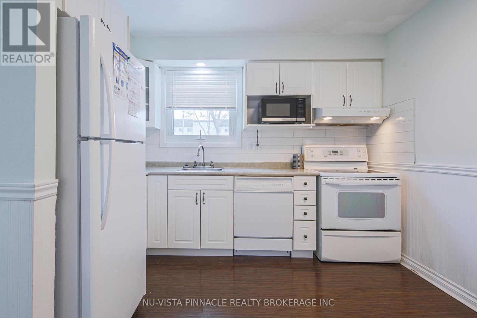 24 - 770 Fanshawe Park Road, London North, Ontario  N5X 4M4 - Photo 5 - X13138296