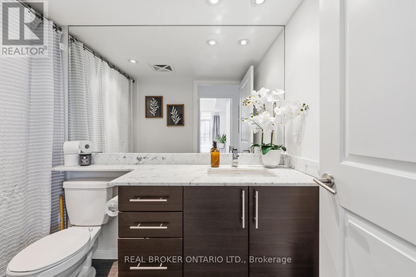 810 - 75 East Liberty Street, Toronto, Ontario  M6K 3R3 - Photo 16 - C13138274