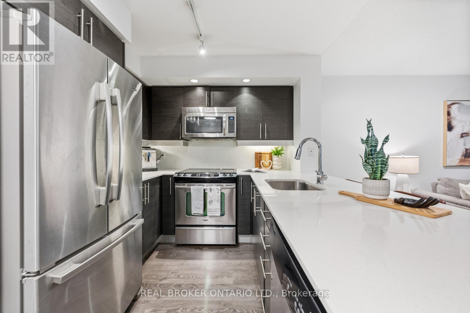810 - 75 East Liberty Street, Toronto, Ontario  M6K 3R3 - Photo 5 - C13138274