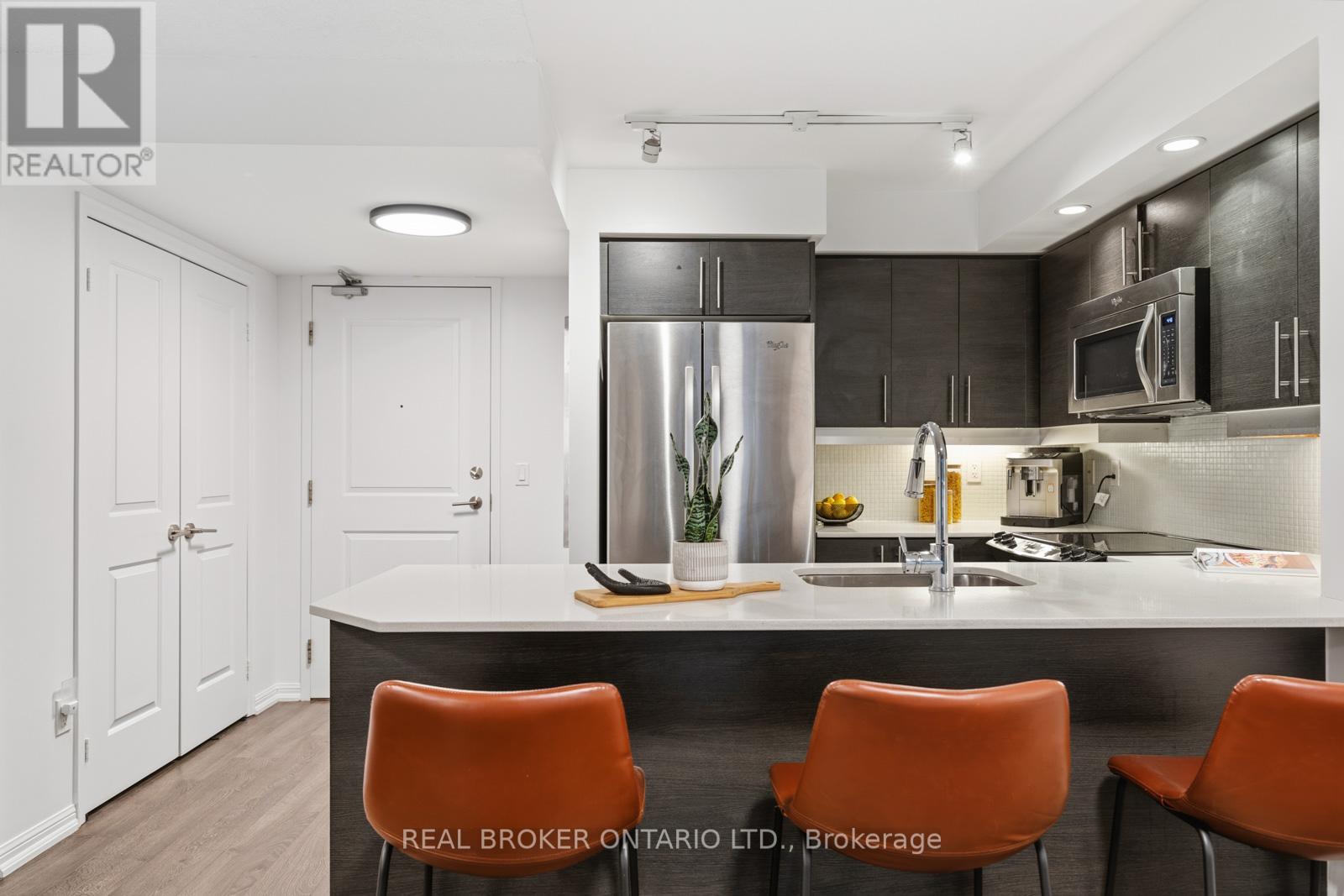810 - 75 East Liberty Street, Toronto, Ontario  M6K 3R3 - Photo 6 - C13138274