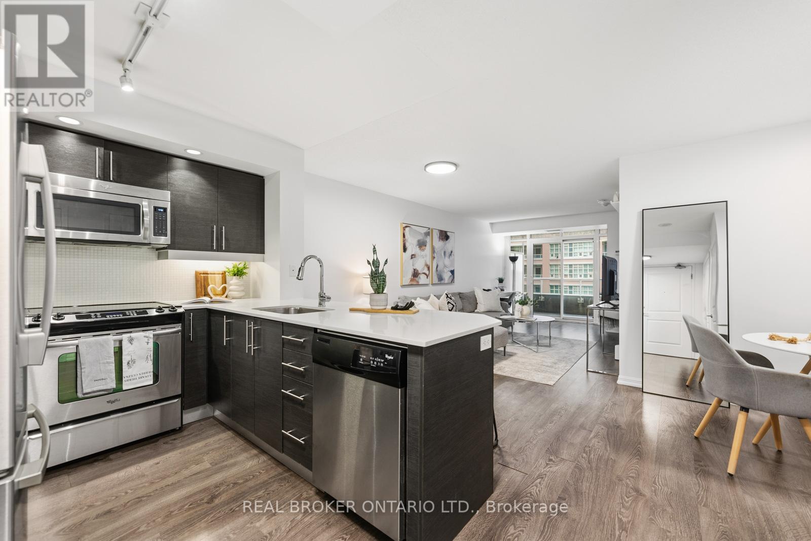 810 - 75 East Liberty Street, Toronto, Ontario  M6K 3R3 - Photo 9 - C13138274