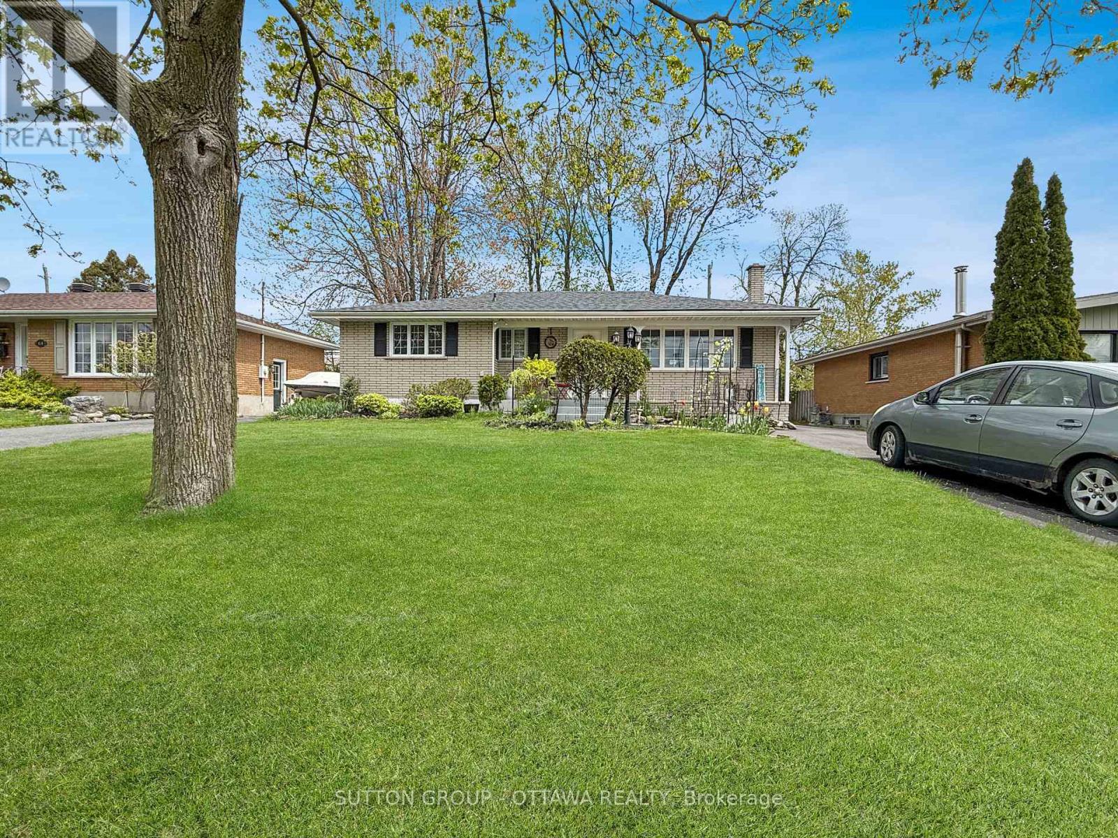 412 Leitch Drive, Cornwall, Ontario  K6H 5P4 - Photo 2 - X13138328