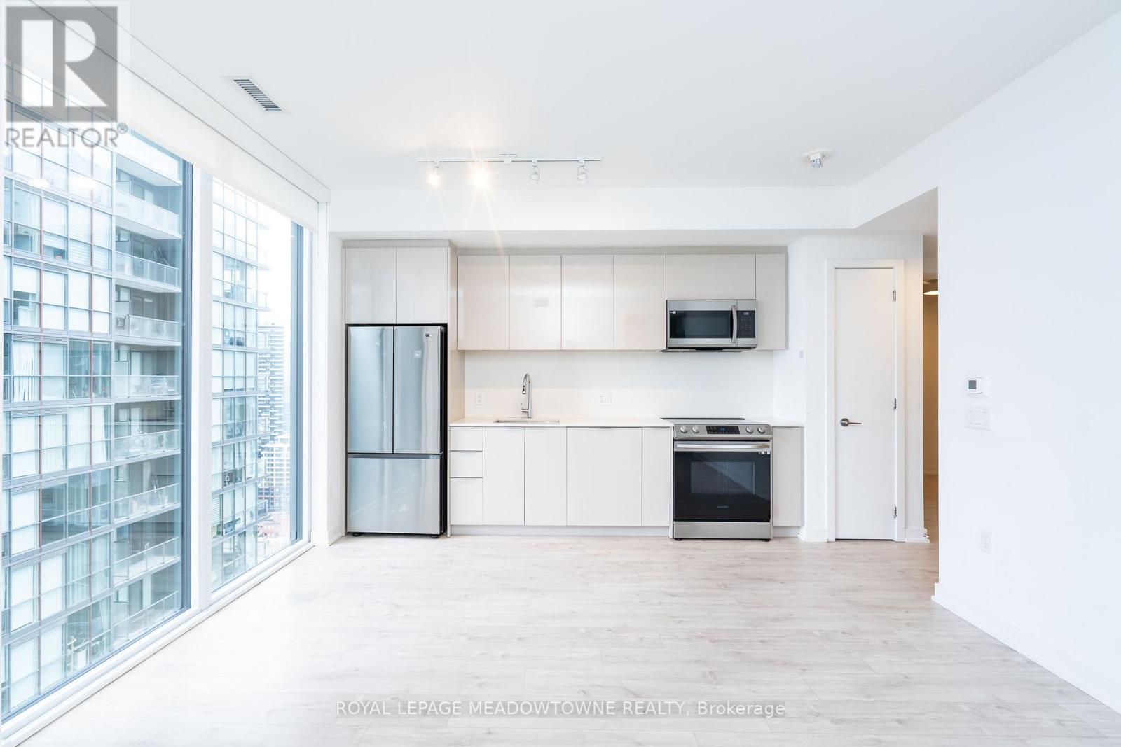3008 - 357 King Street W, Toronto, Ontario M5V 1K5 - Photo 18 - C13124818