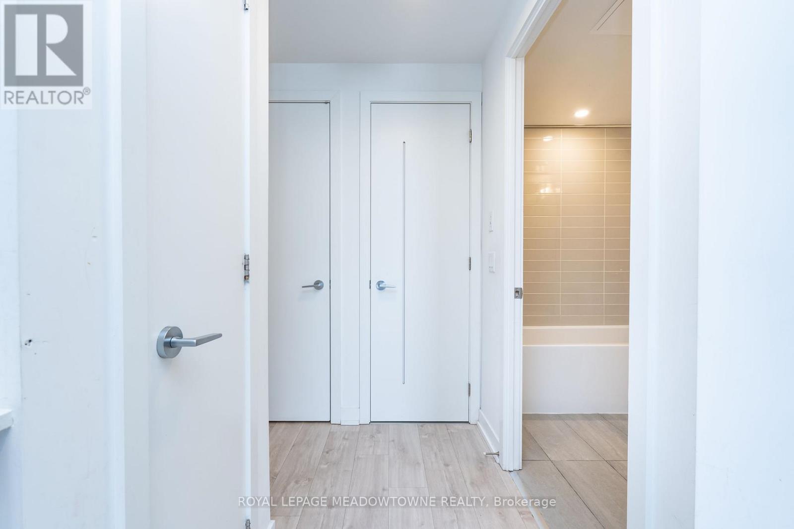 3008 - 357 King Street W, Toronto, Ontario M5V 1K5 - Photo 10 - C13124818