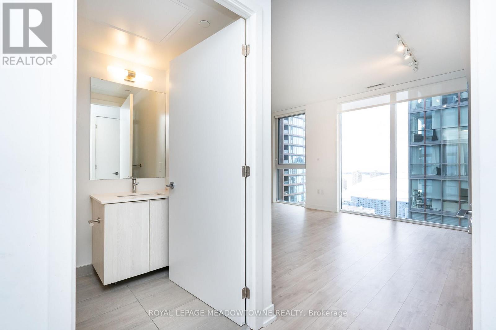 3008 - 357 King Street W, Toronto, Ontario M5V 1K5 - Photo 11 - C13124818