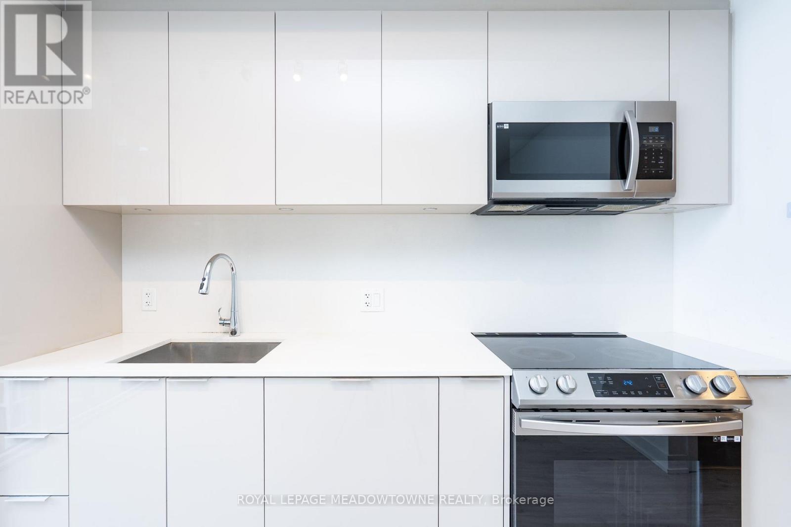 3008 - 357 King Street W, Toronto, Ontario M5V 1K5 - Photo 17 - C13124818