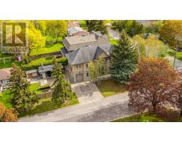 1 LISSOM CRESCENT, Toronto, Ontario