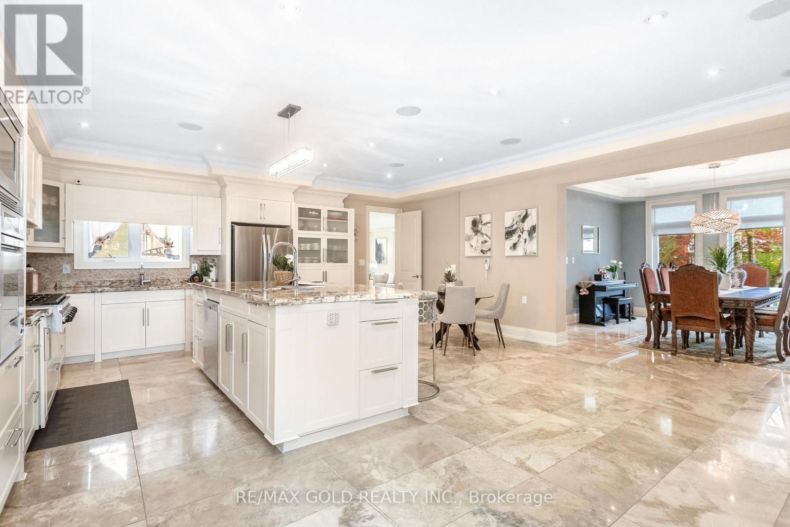 1 Lissom Crescent, Toronto, Ontario  M2R 2N9 - Photo 19 - C13136042