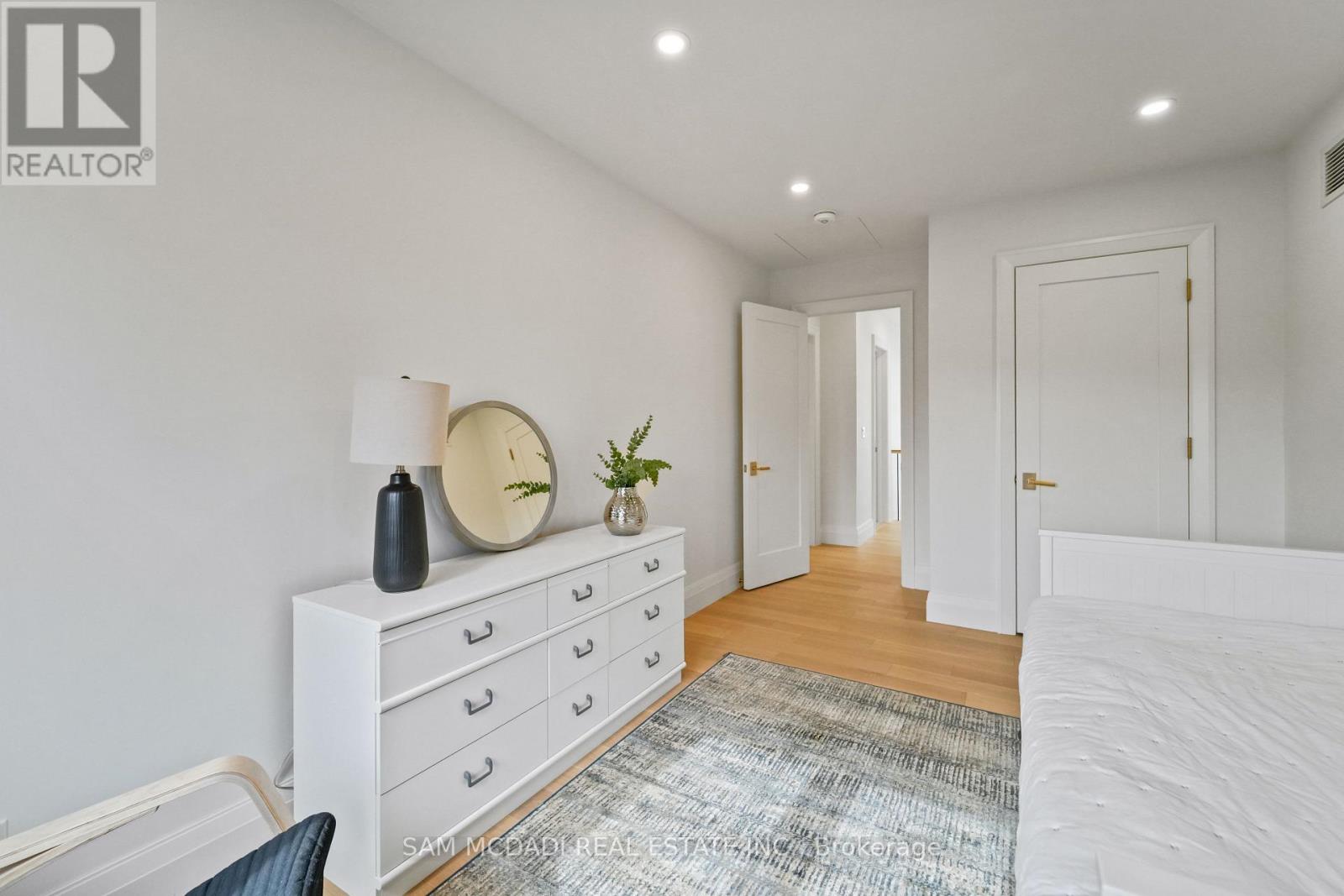 130 Lake Promenade, Toronto, Ontario  M8W 1A5 - Photo 23 - W13118032