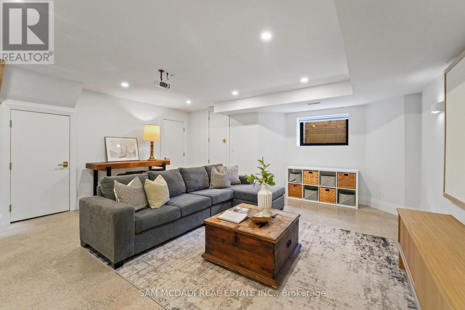 130 Lake Promenade, Toronto, Ontario  M8W 1A5 - Photo 32 - W13118032