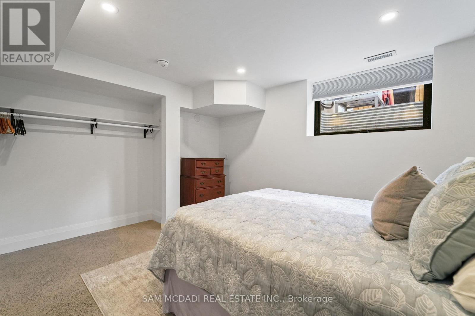 130 Lake Promenade, Toronto, Ontario  M8W 1A5 - Photo 36 - W13118032