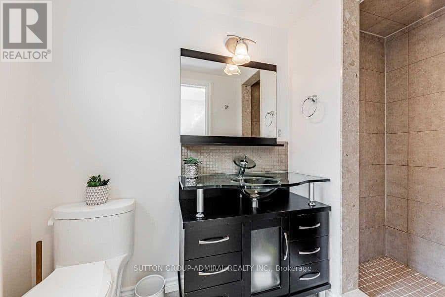 Upper Level - 123 Cherry Hills Road, Vaughan, Ontario  L4K 1M3 - Photo 3 - N13138276