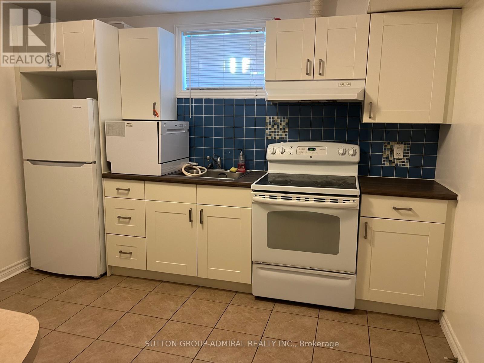 Basement - 123 Cherry Hills Road, Vaughan, Ontario L4K 1M3 - Photo 2 - N13138298