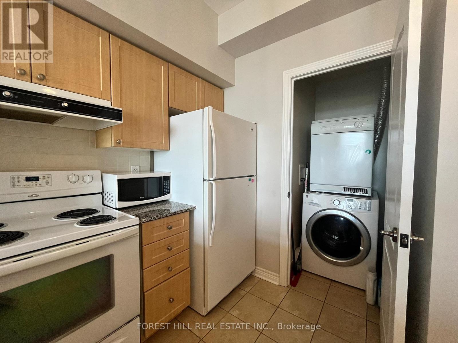 1608 - 15 North Park Road, Vaughan, Ontario  L4J 0A1 - Photo 7 - N13138330