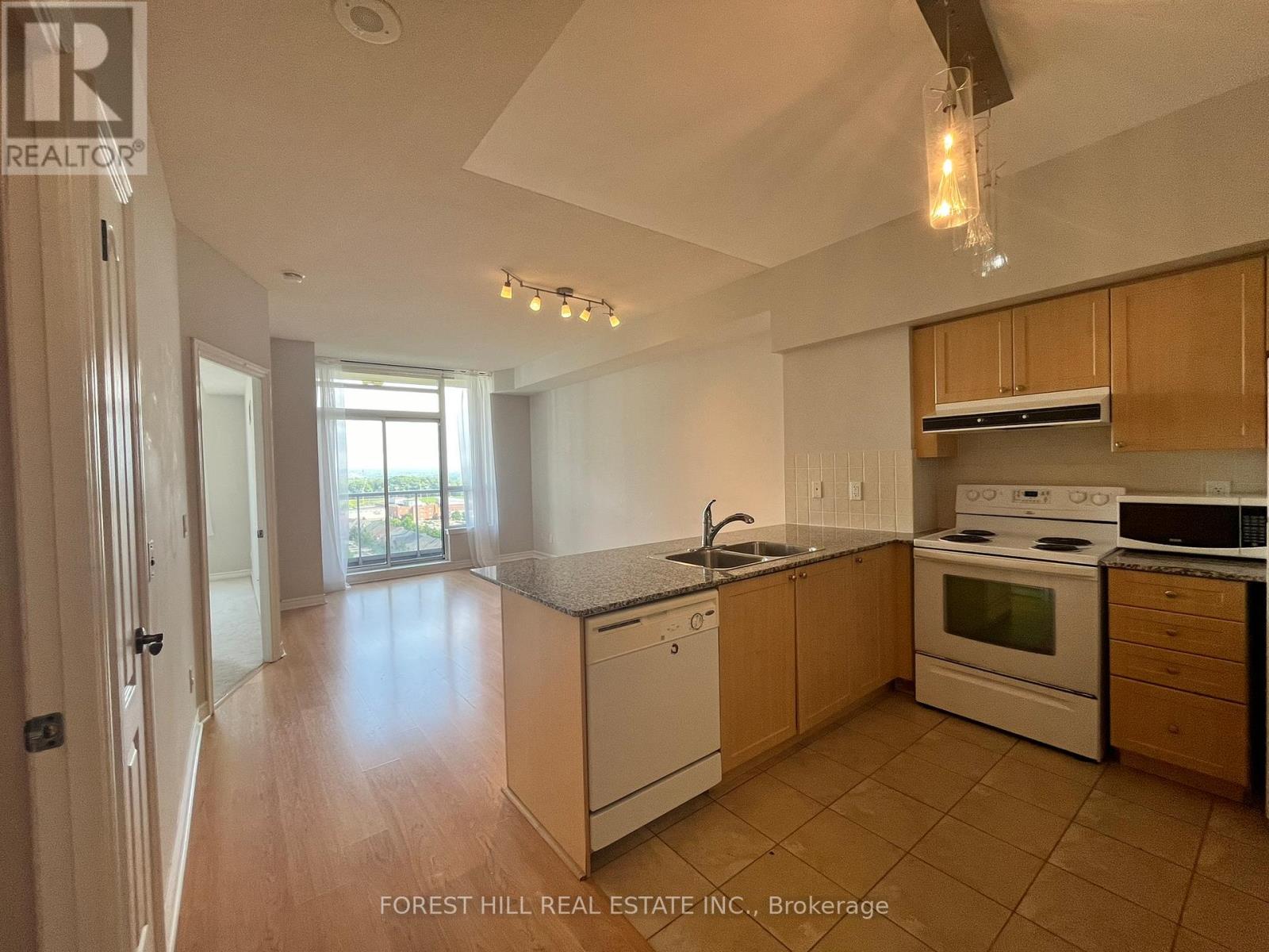 1608 - 15 North Park Road, Vaughan, Ontario  L4J 0A1 - Photo 8 - N13138330
