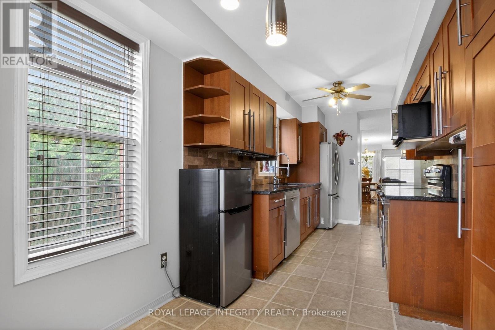 35 Heartleaf Private, Ottawa, Ontario  K1T 3Z9 - Photo 12 - X13137774