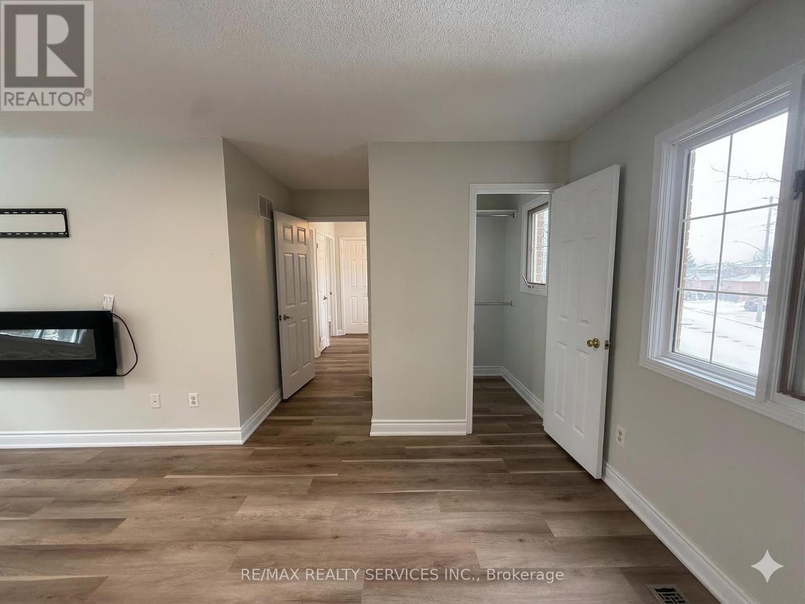 67 Livingstone Street W, Barrie, Ontario  L4N 7J2 - Photo 16 - S13138272