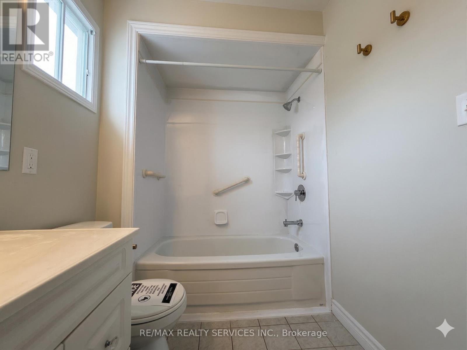 67 Livingstone Street W, Barrie, Ontario  L4N 7J2 - Photo 21 - S13138272