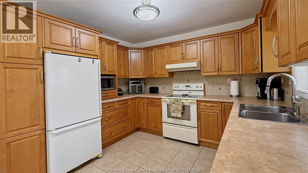 105 Mousseau Crescent, Belle River, Ontario  N8L 0M5 - Photo 7 - 26010551