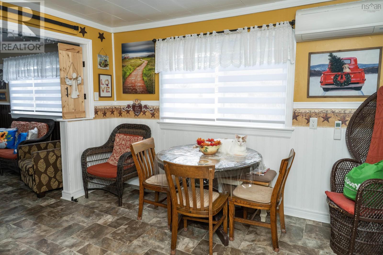 46 Quarry Road, Glace Bay, Nova Scotia  B1A 1G1 - Photo 7 - 202604111