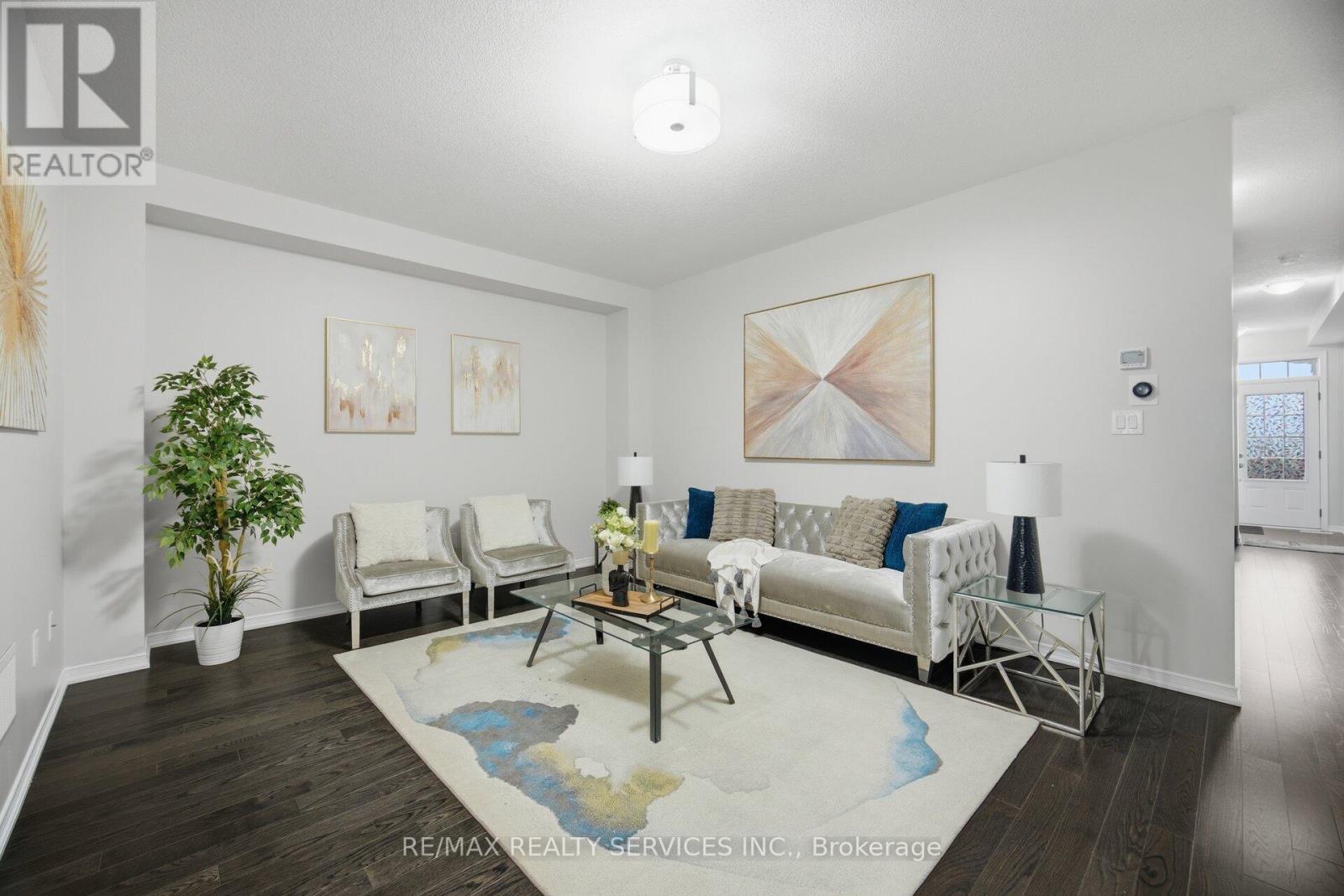 25 Baffin Crescent, Brampton, Ontario  L7A 4K7 - Photo 3 - W13138248