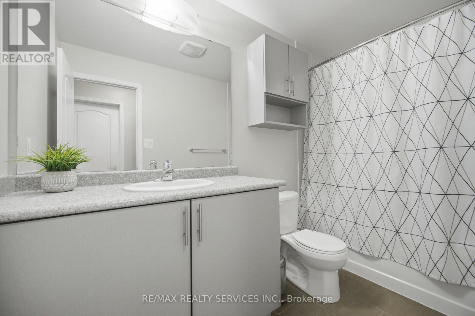 25 Baffin Crescent, Brampton, Ontario  L7A 4K7 - Photo 30 - W13138248