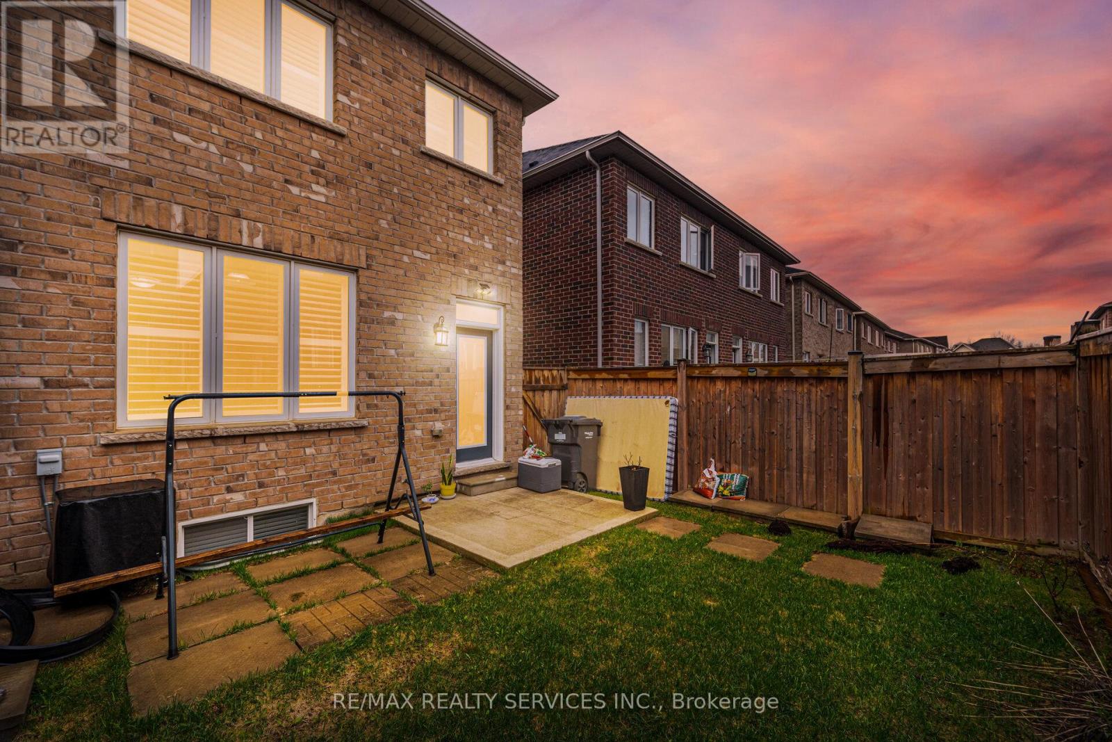 25 Baffin Crescent, Brampton, Ontario  L7A 4K7 - Photo 45 - W13138248