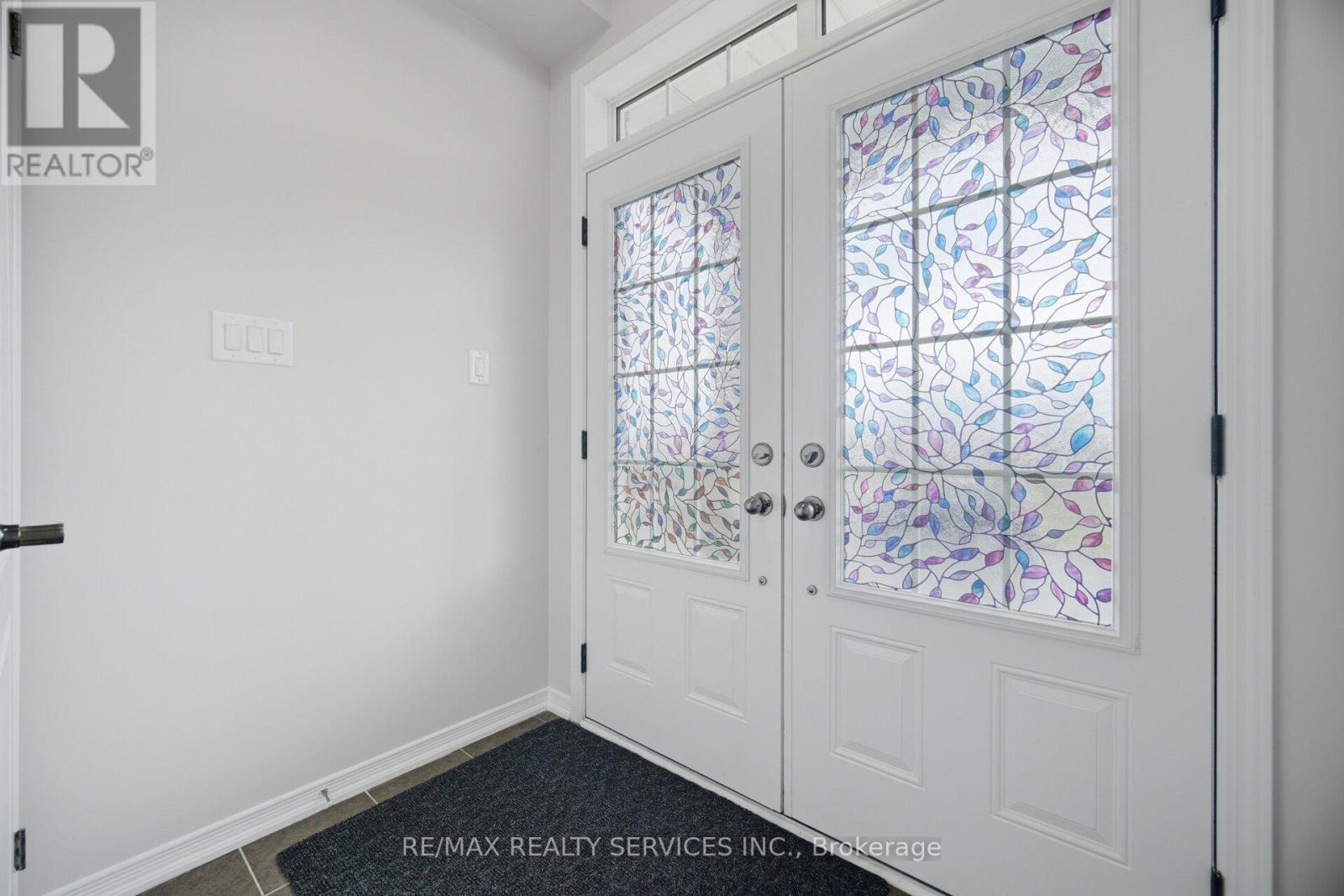 25 Baffin Crescent, Brampton, Ontario  L7A 4K7 - Photo 7 - W13138248