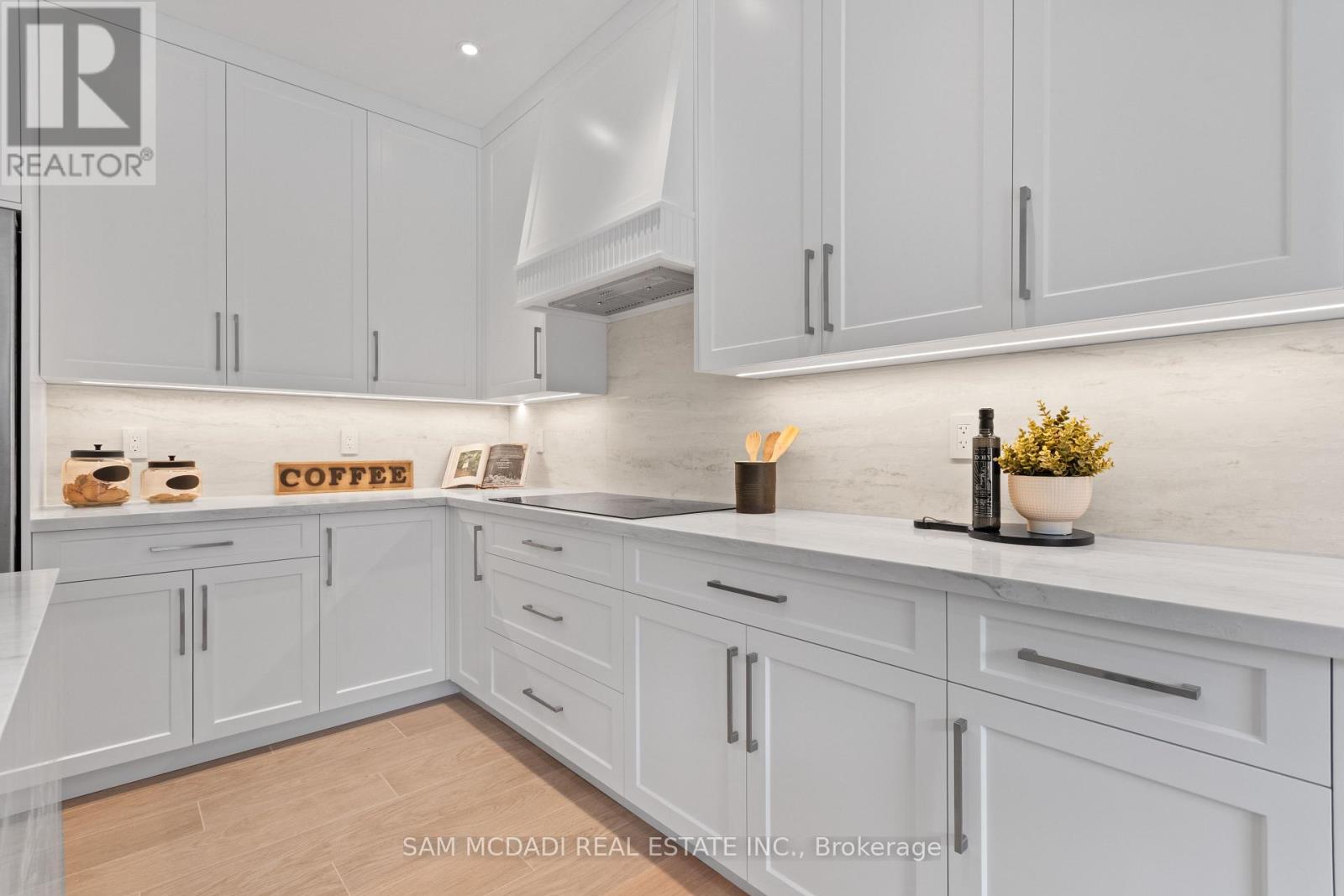 20 Iverson Drive, Brampton, Ontario  L6X 0P4 - Photo 6 - W13138250