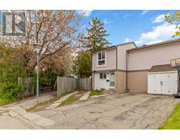 11 GRANTBROOK COURT, Brampton, Ontario