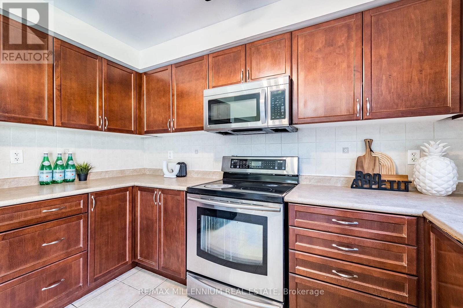 14 Vermont Road, Brampton, Ontario  L7A 3G3 - Photo 19 - W13138288