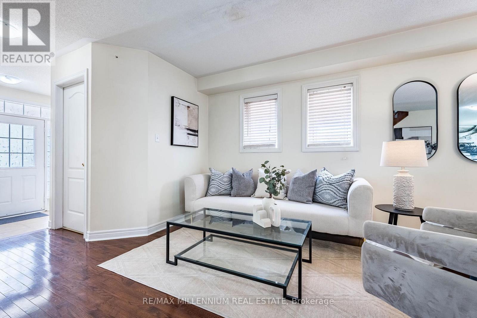14 Vermont Road, Brampton, Ontario  L7A 3G3 - Photo 5 - W13138288