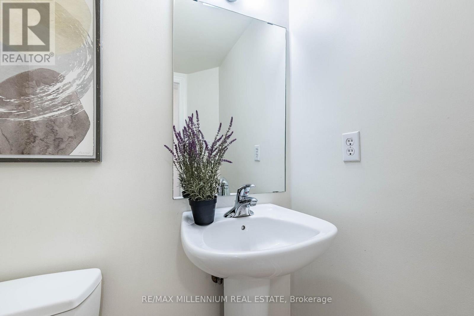 14 Vermont Road, Brampton, Ontario  L7A 3G3 - Photo 7 - W13138288