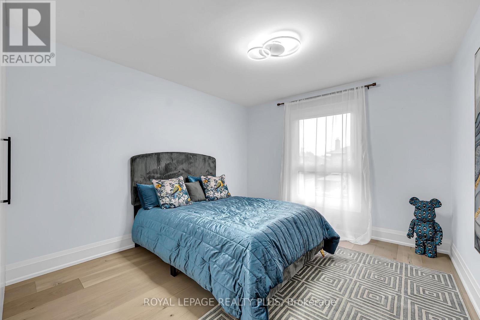 4344 Dallas Court, Mississauga, Ontario  L4W 4G7 - Photo 30 - W13138310