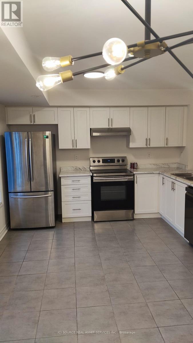 98 - 2280 Baronwood Drive, Oakville, Ontario  L6M 0K4 - Photo 2 - W13138322