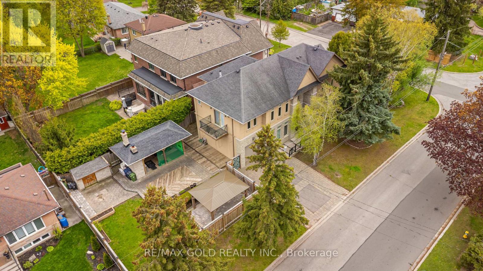 1 Lissom Crescent, Toronto, Ontario  M2R 2N9 - Photo 46 - C13136042