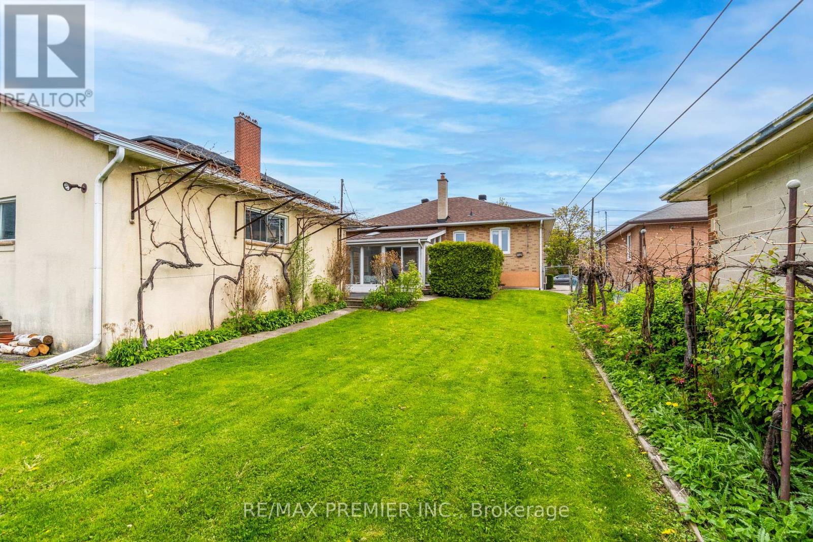 436 Rustic Road, Toronto, Ontario  M6L 1W9 - Photo 21 - W13136588