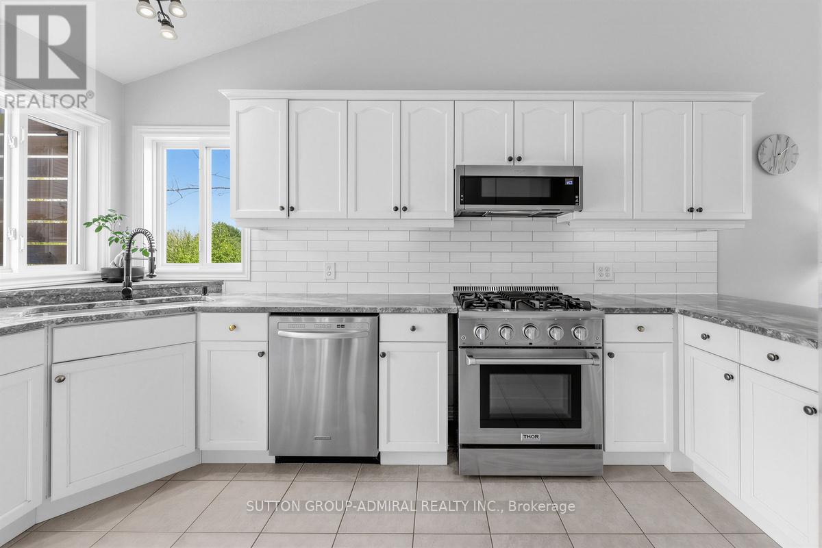 8005 Grossi Court, Niagara Falls, Ontario  L2H 3G8 - Photo 12 - X13138318