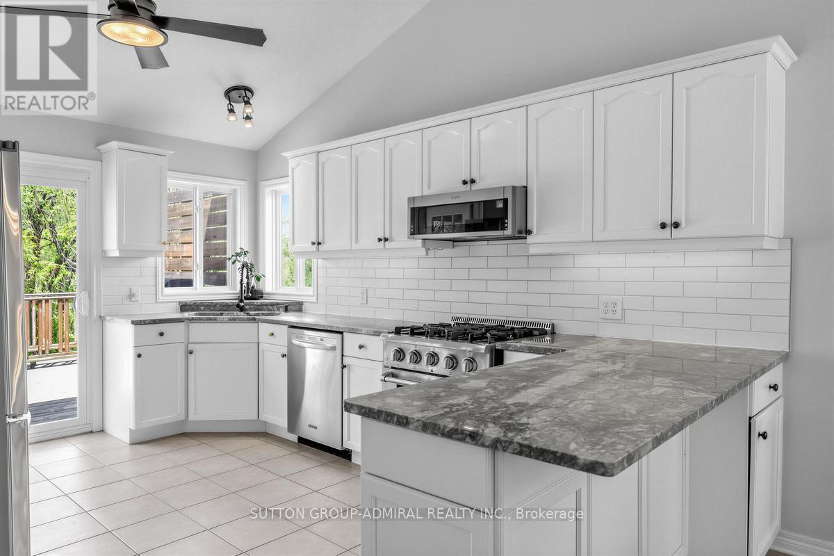 8005 Grossi Court, Niagara Falls, Ontario  L2H 3G8 - Photo 9 - X13138318