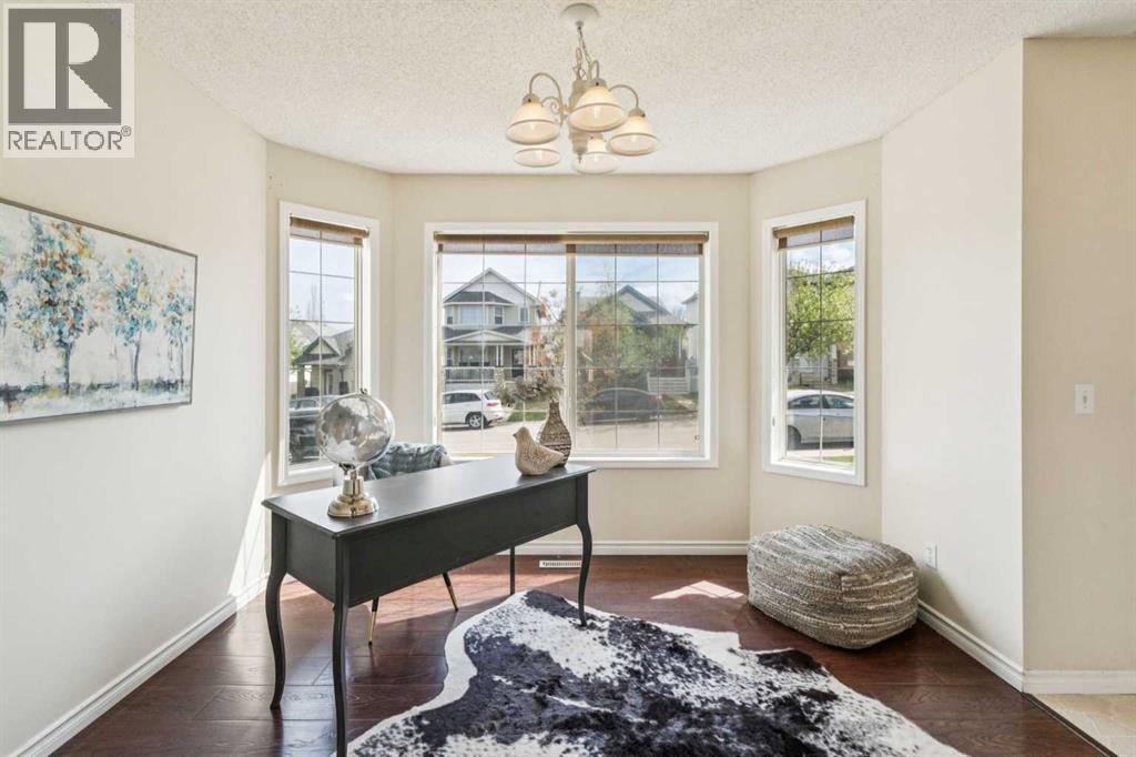 182 Bridlewood Close SW, Calgary, Alberta  T2Y 3N4 - Photo 7 - A2310050