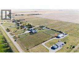 730 Minto Street, Granum, Alberta