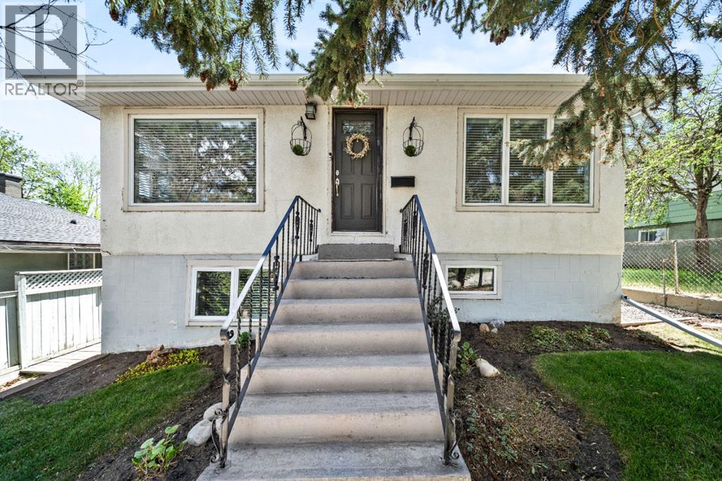 817 17 Avenue SE, Calgary, Alberta  T2G 1J2 - Photo 2 - A2310863