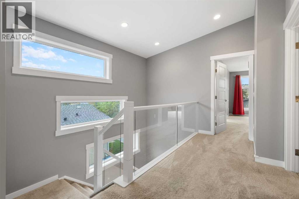 4905 21 Avenue NW, Calgary, Alberta  T3B 0X1 - Photo 16 - A2311337