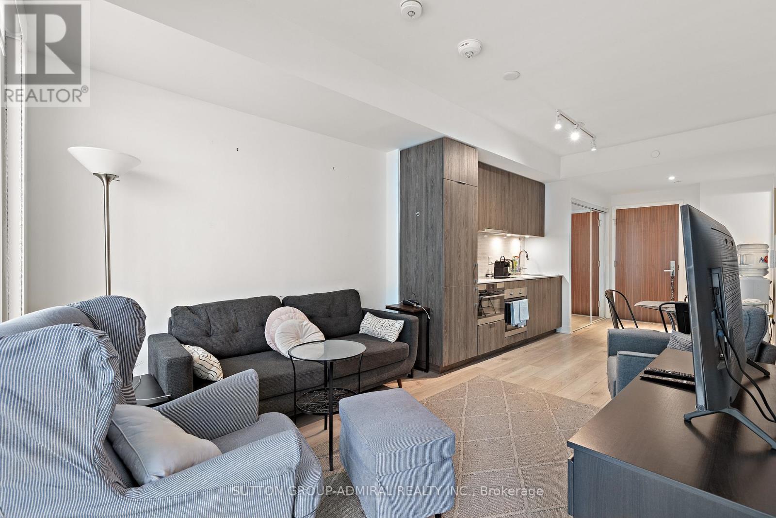 208 - 15 Queens Quay E, Toronto, Ontario  M5E 0A5 - Photo 7 - C13138344