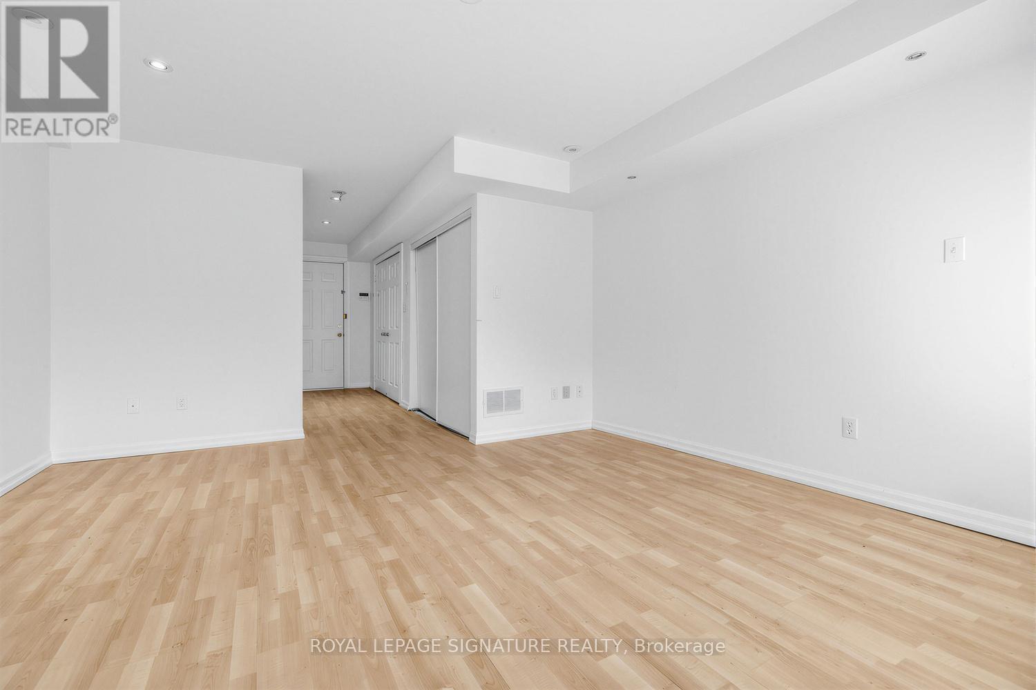 29 Coburg Crescent, Richmond Hill, Ontario  L4B 4E1 - Photo 18 - N13138132